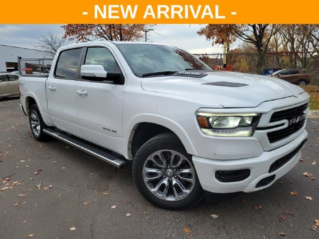 2020 RAM 1500 Laramie — photo 1 of 10