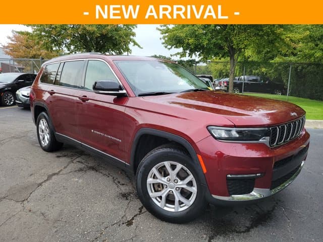 2021 Jeep Grand Cherokee L Limited — photo 1 of 10