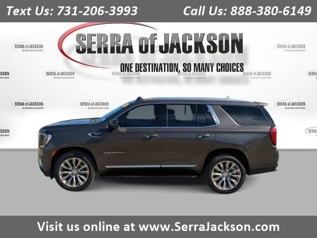 2021 GMC Yukon Denali — photo 1 of 20