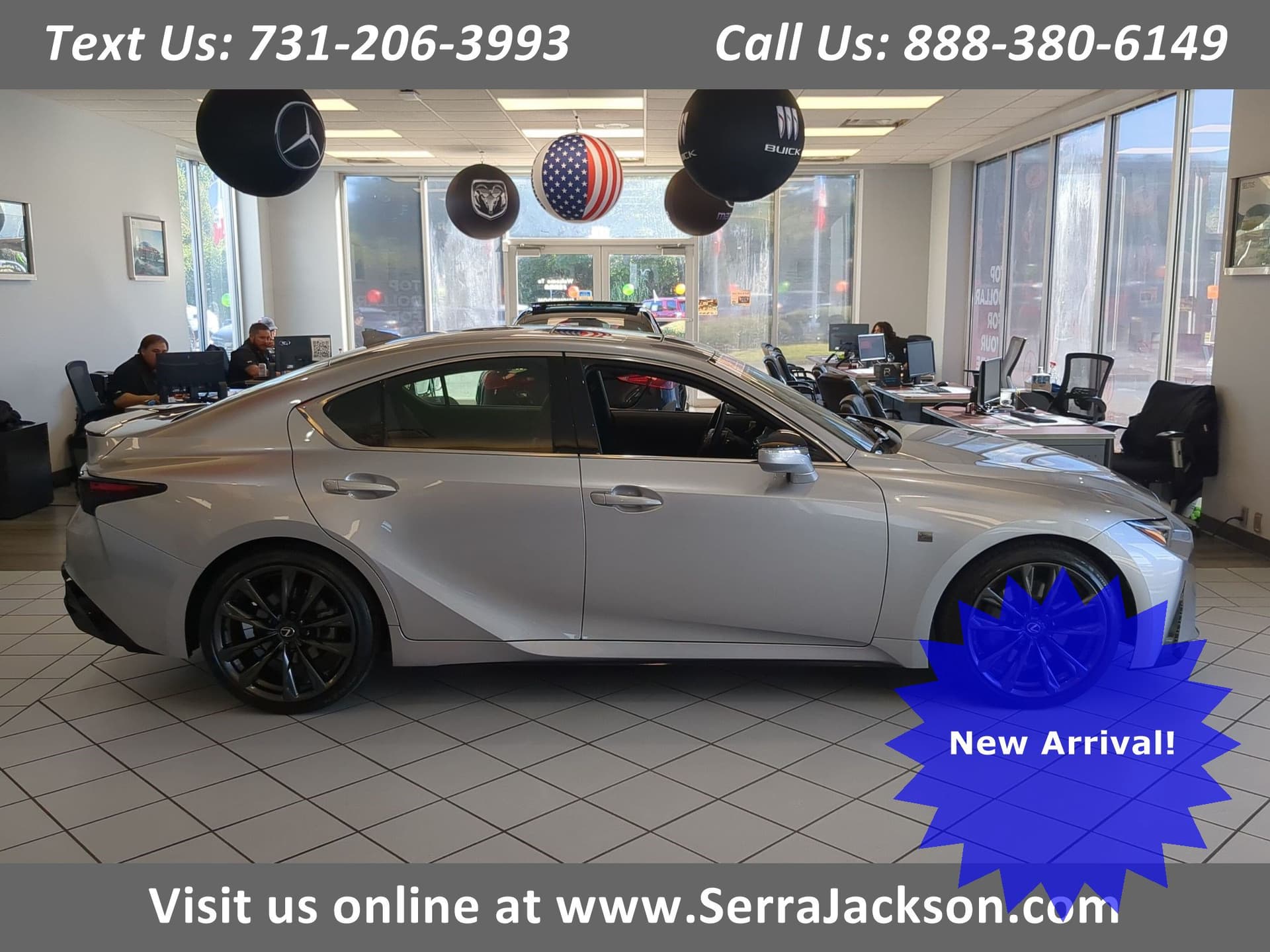 2025 Lexus IS Base — photo 1 of 21