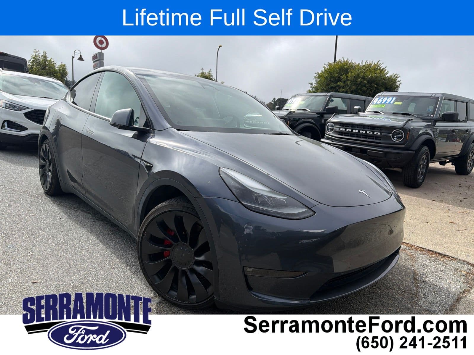 2022 Tesla Model Y Performance — photo 1 of 13