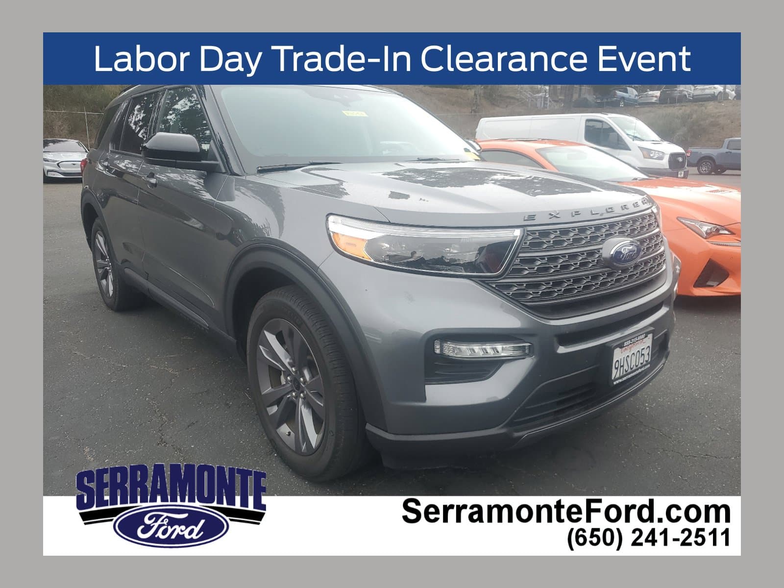 2023 Ford Explorer XLT — photo 1 of 21
