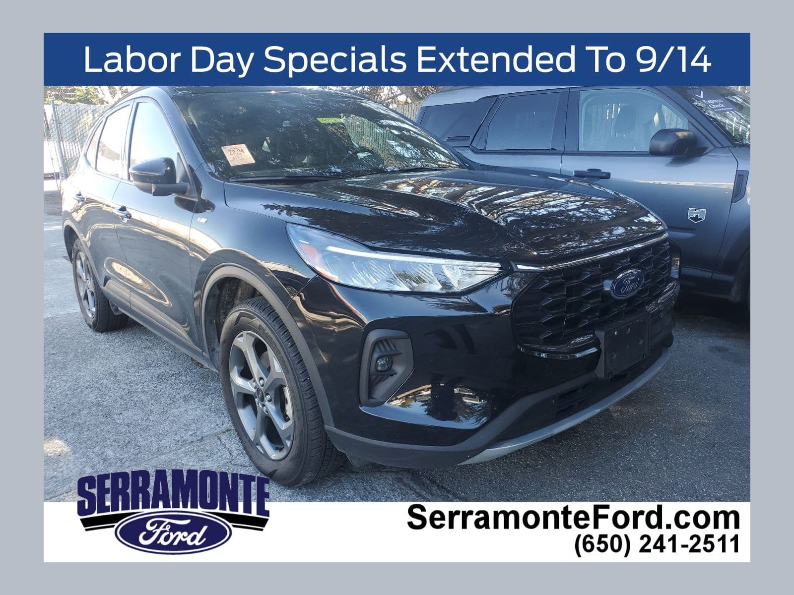 2025 Ford Escape ST-Line Select — photo 1 of 18