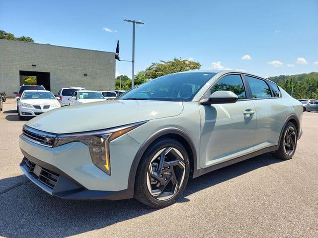 2025 Kia K4 EX — photo 1 of 27
