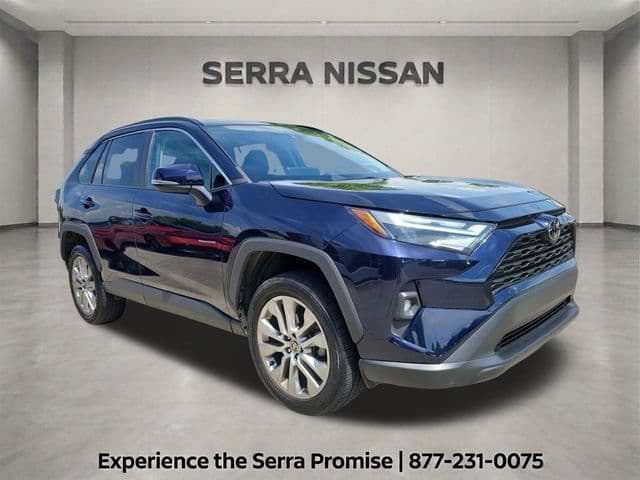 2023 Toyota RAV4 XLE Premium — photo 1 of 24