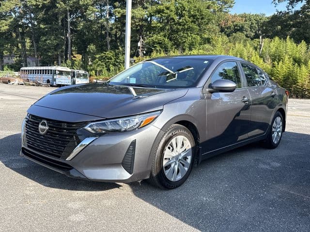 2025 Nissan Sentra S — photo 1 of 3