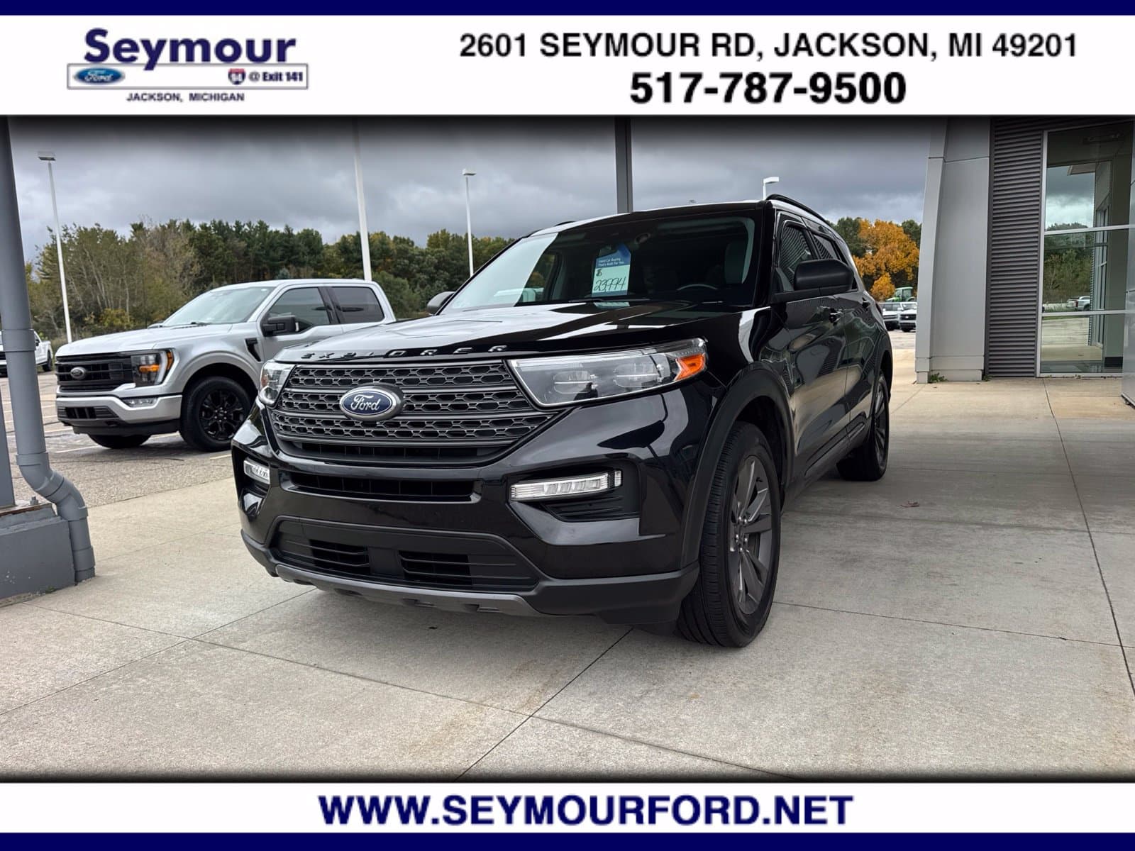2021 Ford Explorer XLT — photo 1 of 45