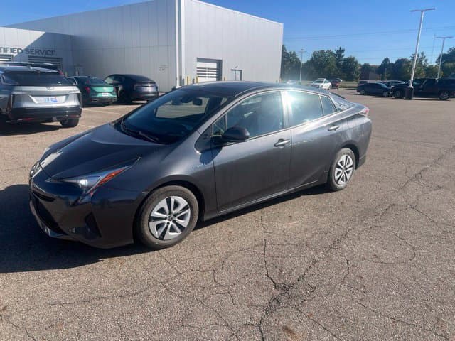 2017 Toyota Prius Two — photo 1 of 4