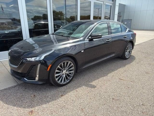 2022 Cadillac CT5 Premium Luxury — photo 1 of 4