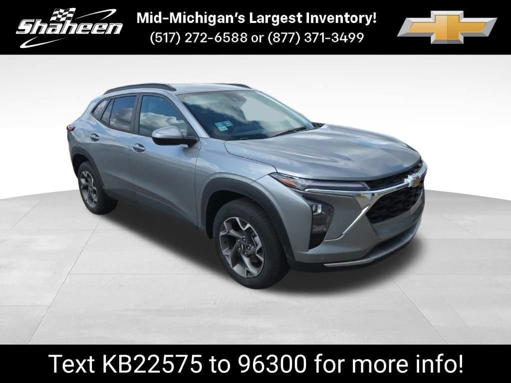 2024 Chevrolet Trax LT — photo 1 of 24