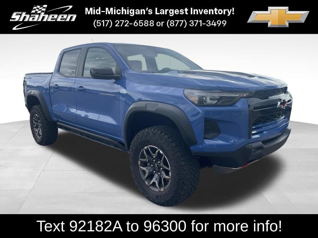 2025 Chevrolet Colorado 4WD ZR2 — photo 1 of 22