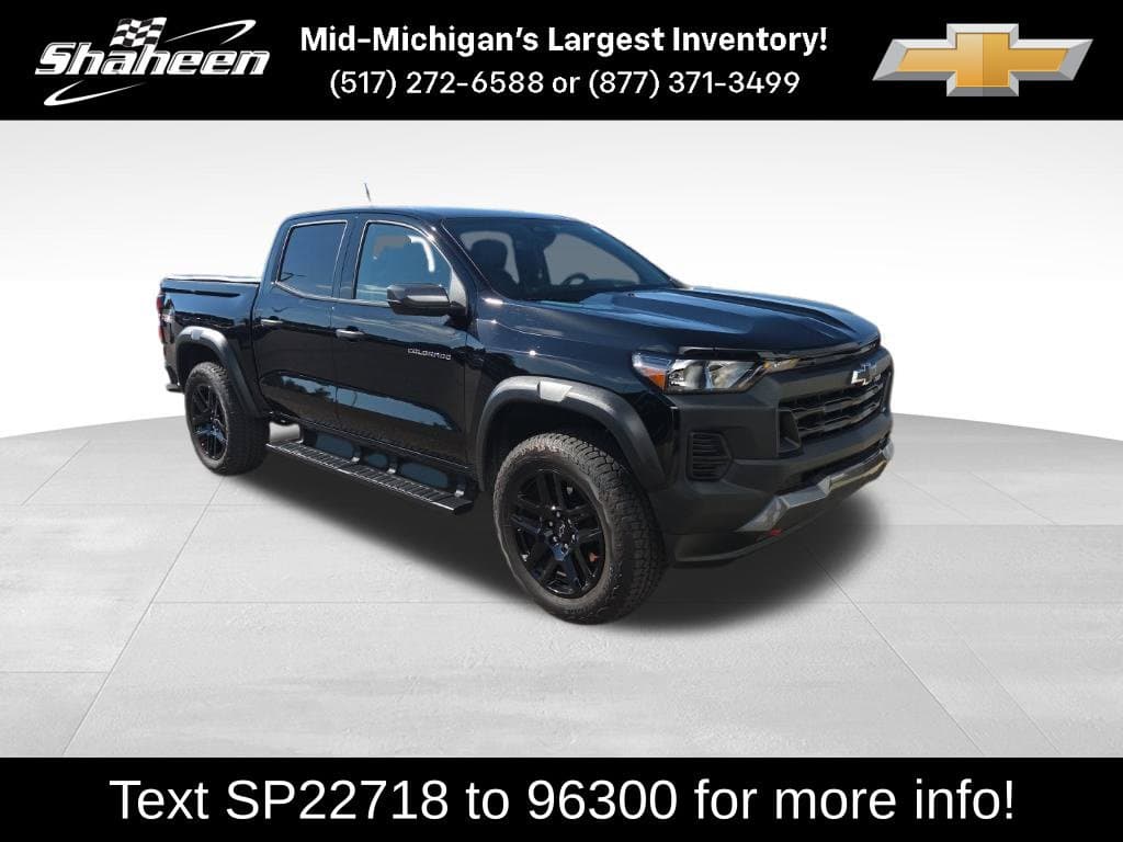 2025 Chevrolet Colorado 4WD Trail Boss — photo 1 of 18