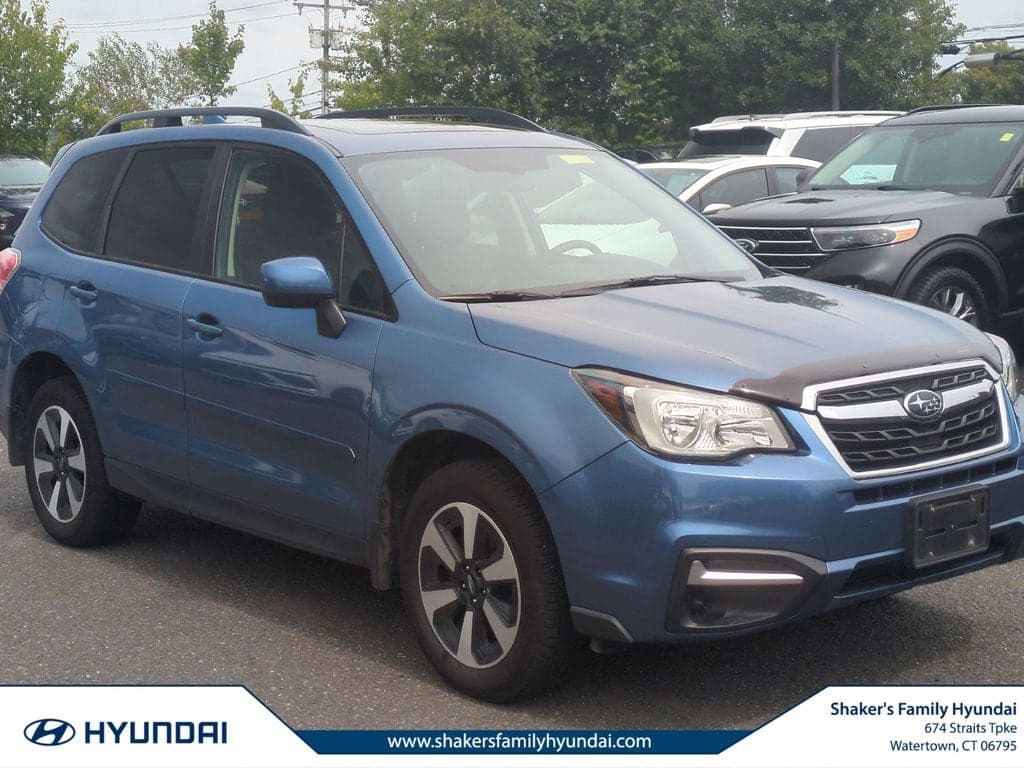 2018 Subaru Forester Premium — photo 1 of 9