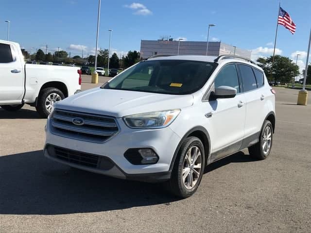 2018 Ford Escape SE — photo 1 of 11
