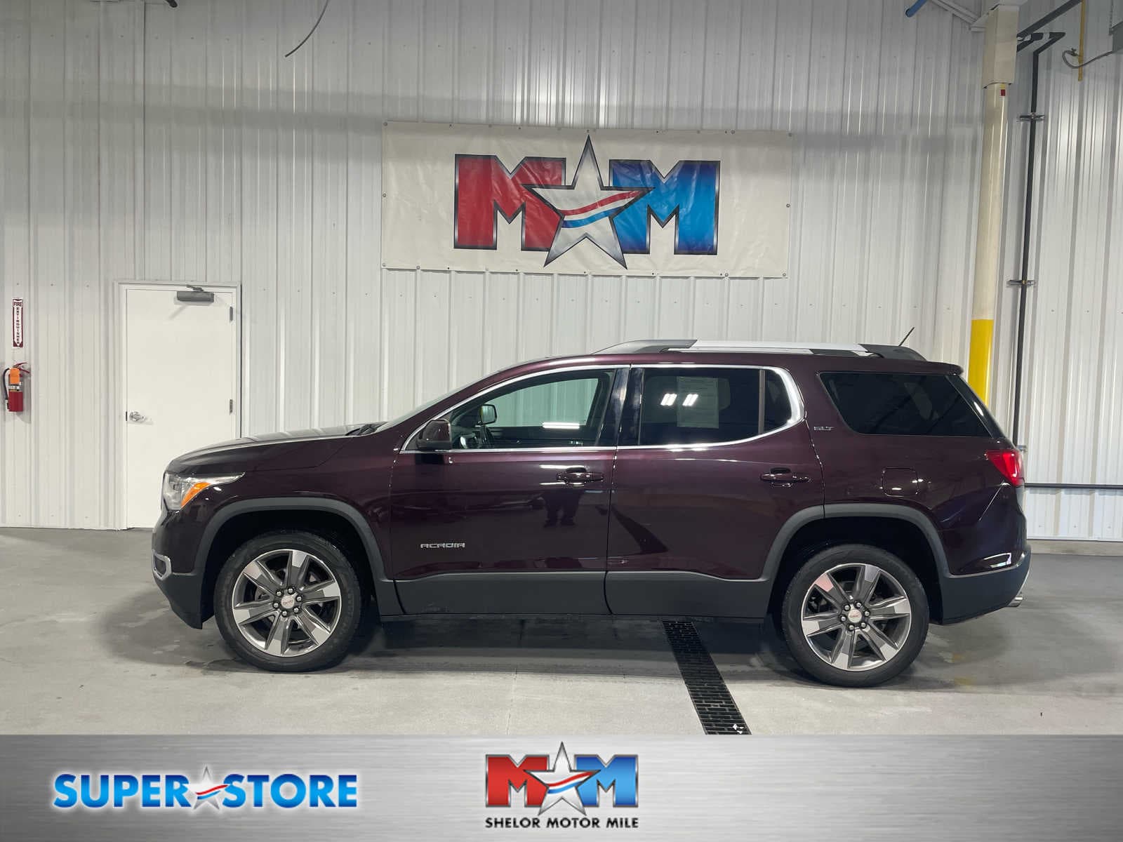 2018 GMC Acadia SLT — photo 1 of 6