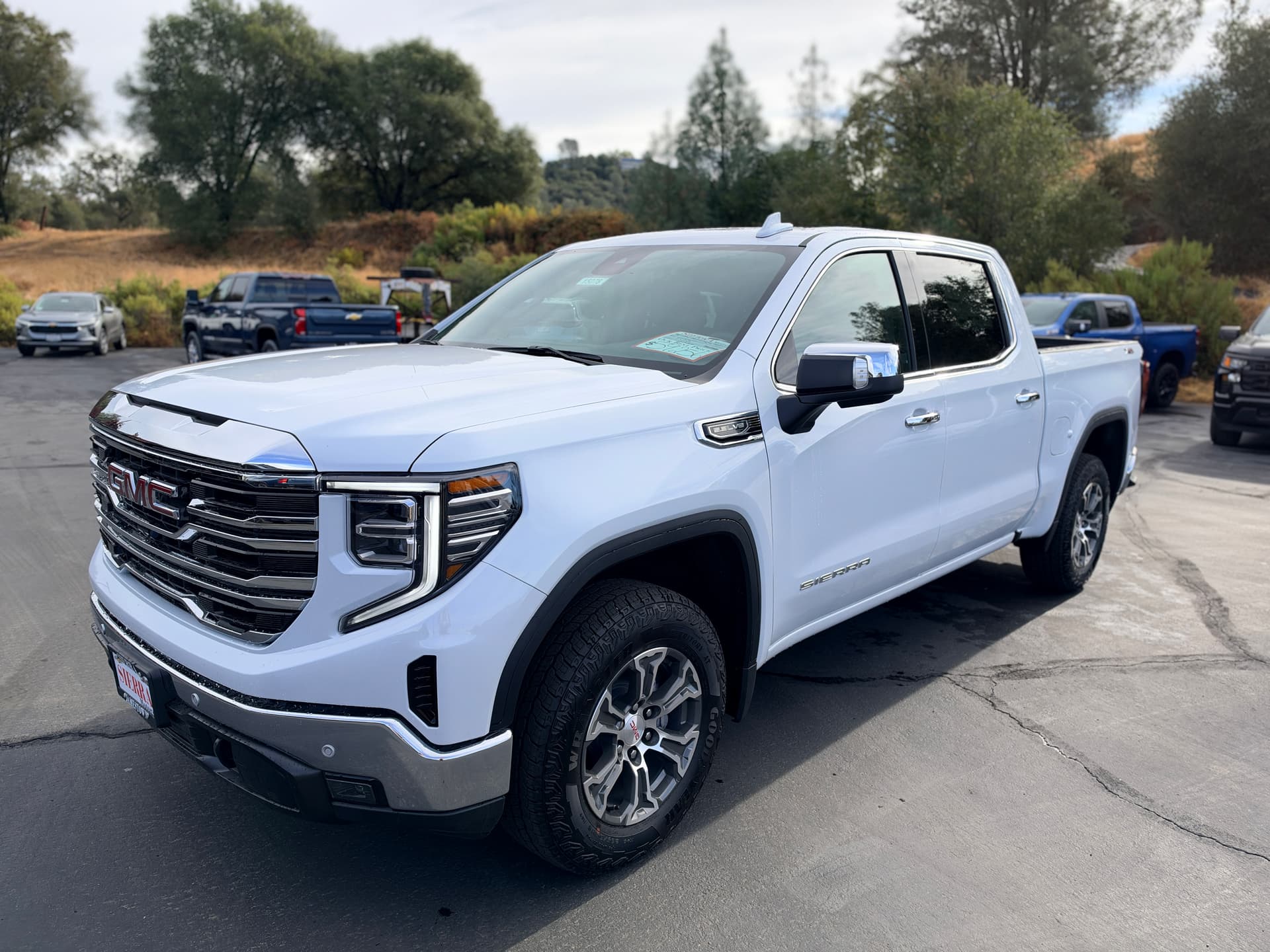 2026 GMC Sierra 1500 SLT — photo 1 of 25