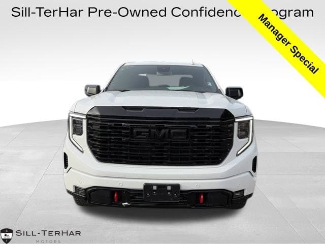 2025 GMC Sierra 1500 AT4 — photo 1 of 14