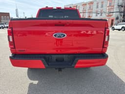 Extra Photo