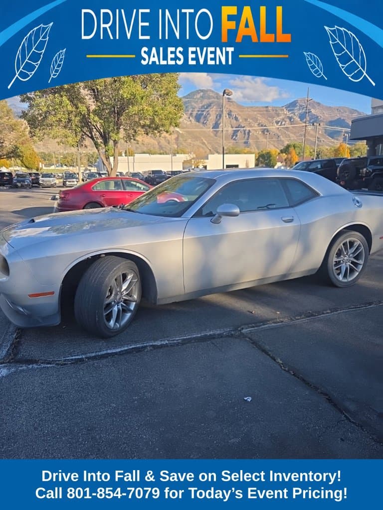 2023 Dodge Challenger GT — photo 1 of 3