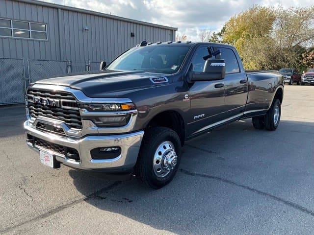 2027 RAM 3500 Big Horn — photo 1 of 47