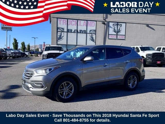 2018 Hyundai Santa Fe Sport 2.4L — photo 1 of 24