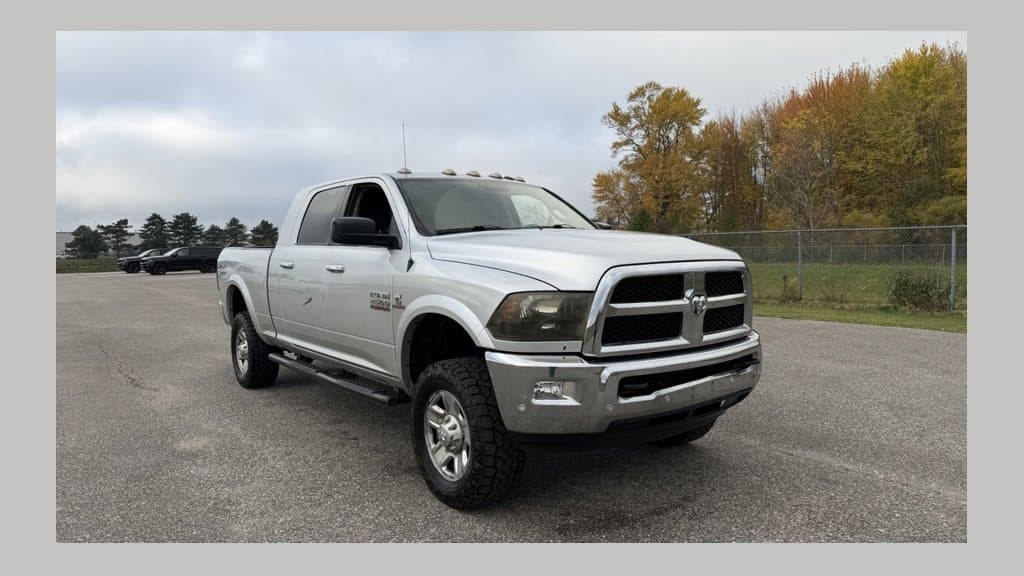 2018 RAM 2500 SLT — photo 1 of 17