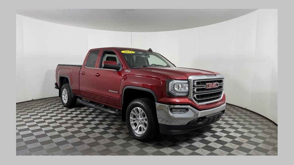 2019 GMC Sierra 1500 Limited SLE — photo 1 of 33