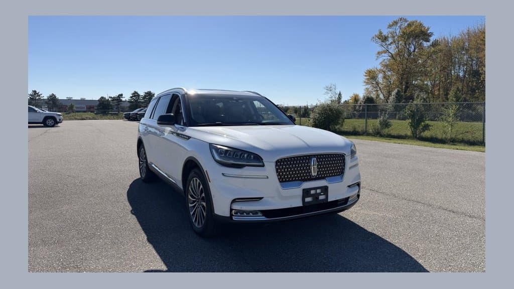 2020 Lincoln Aviator Reserve — photo 1 of 19