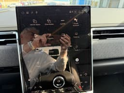 Extra Photo