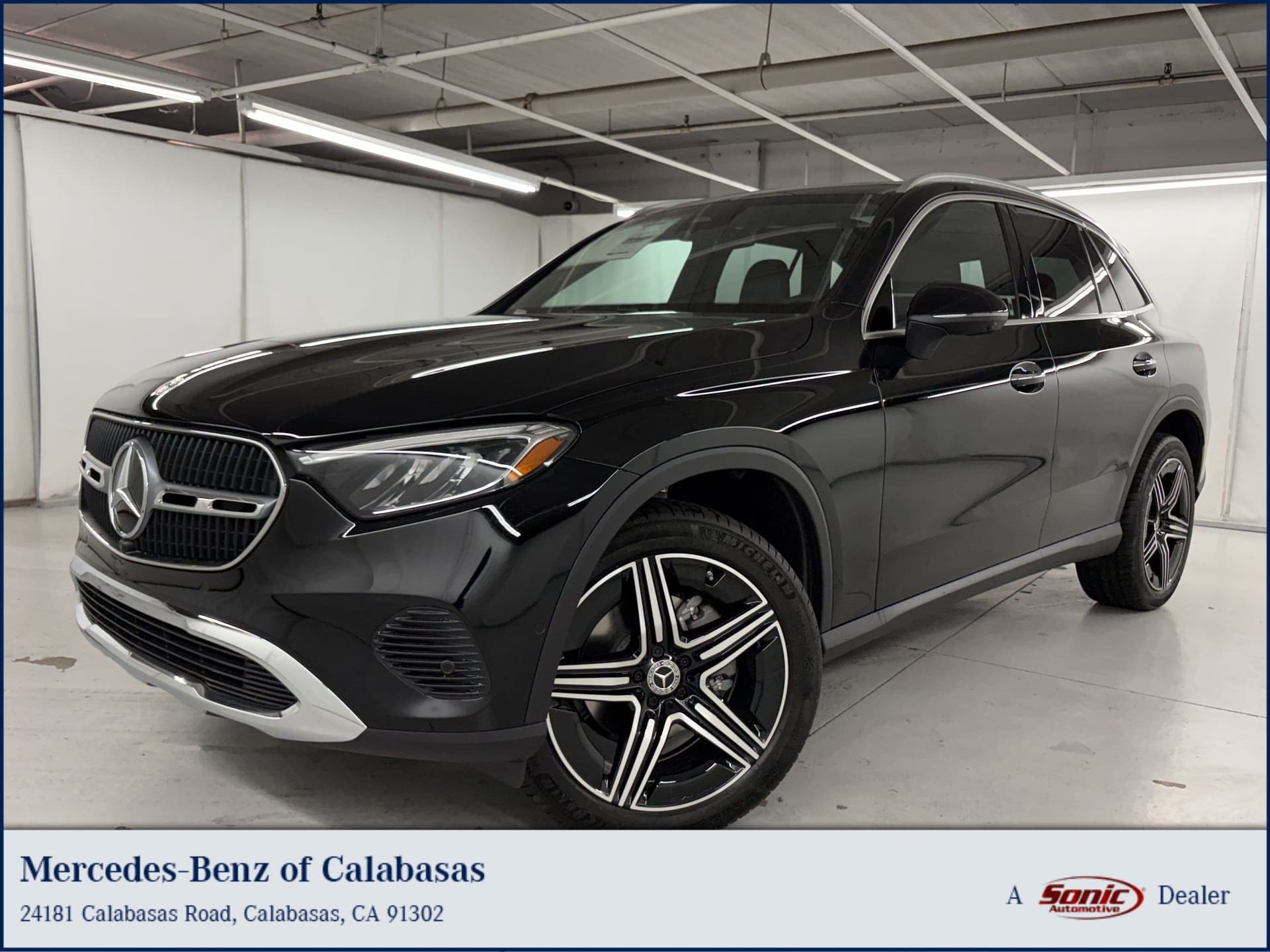 2026 Mercedes-Benz GLC Base — photo 1 of 32