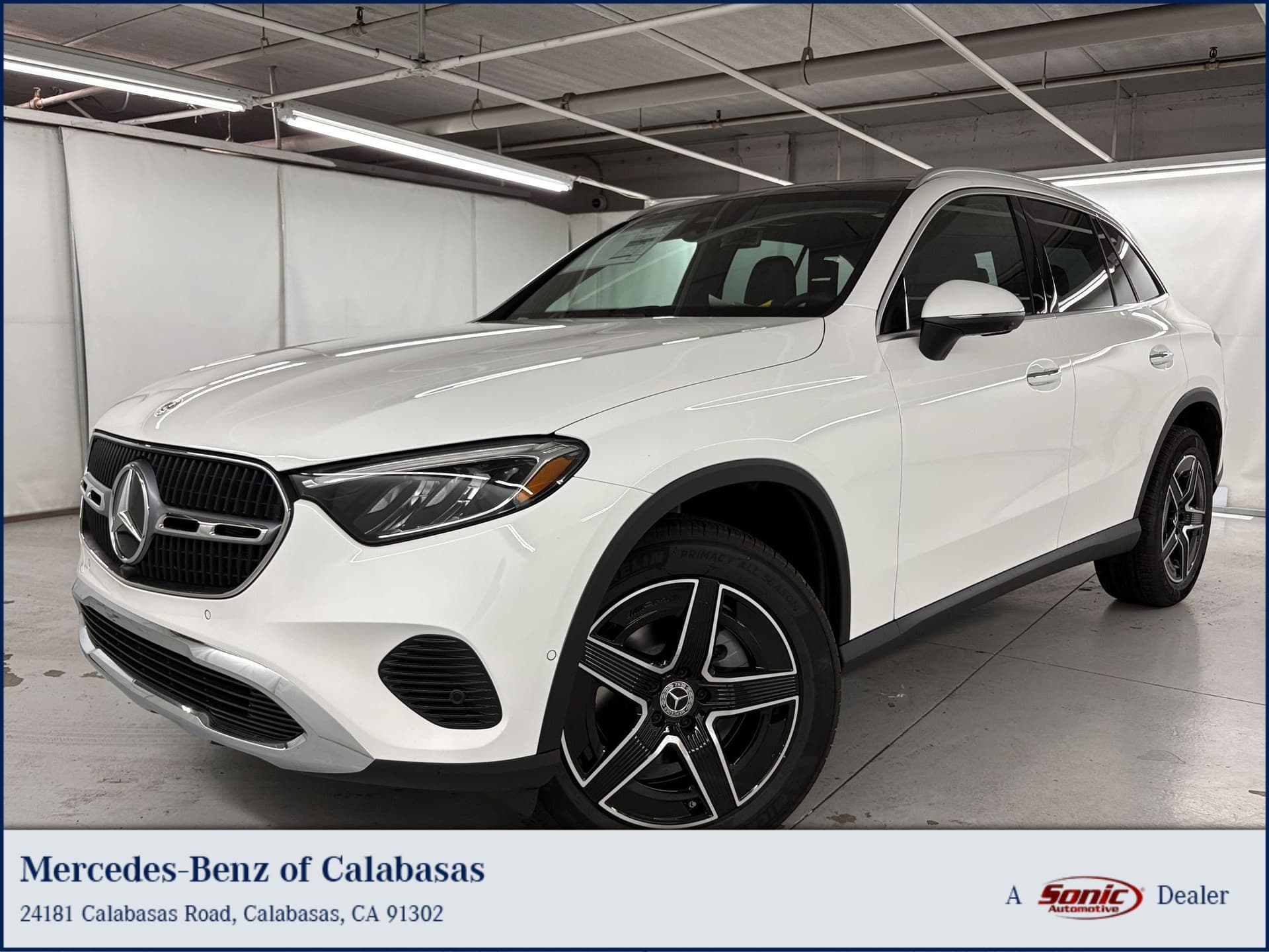 2027 Mercedes-Benz GLC GLC 300 — photo 1 of 32