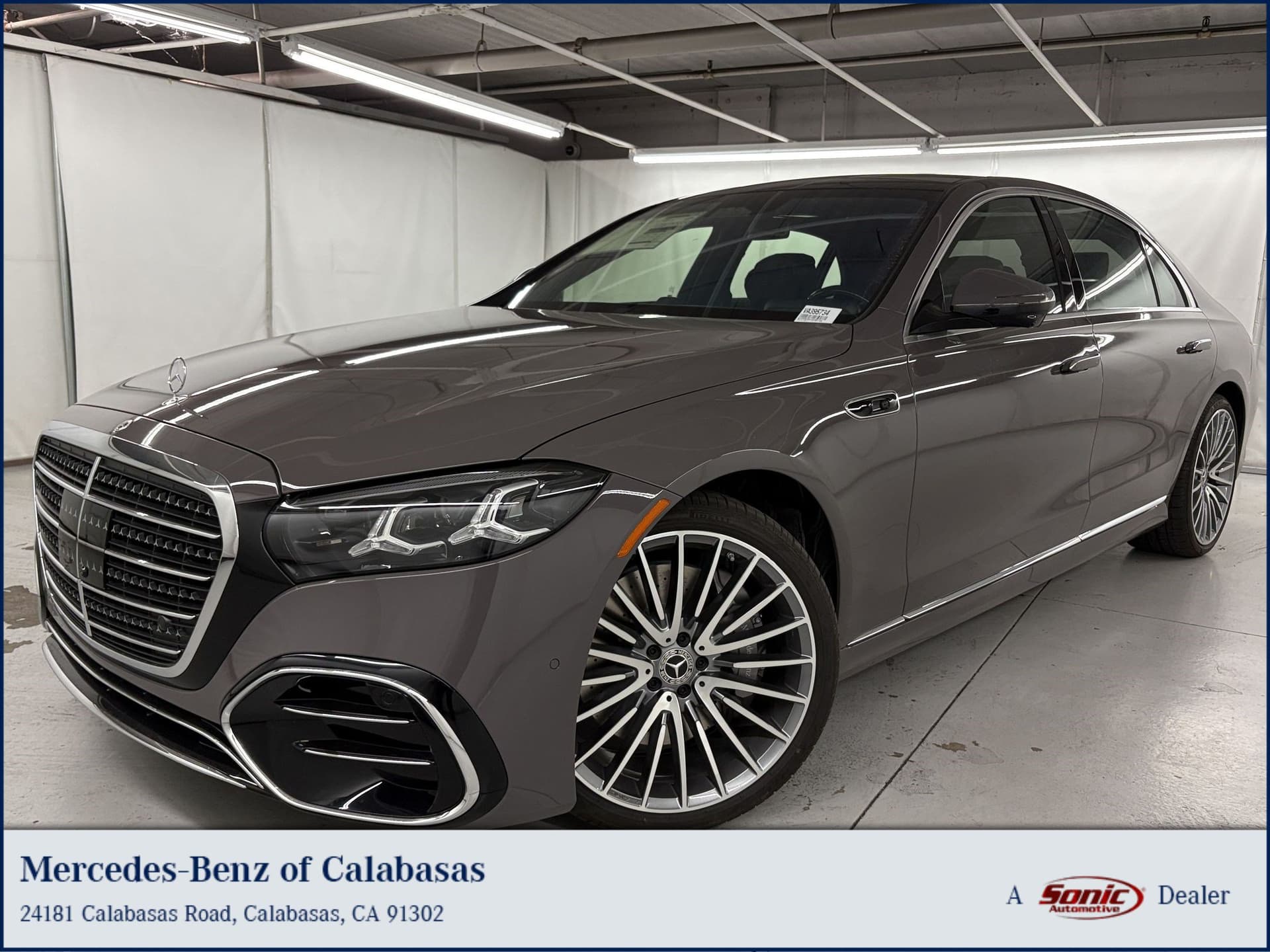 2027 Mercedes-Benz S-Class S 500 — photo 1 of 32