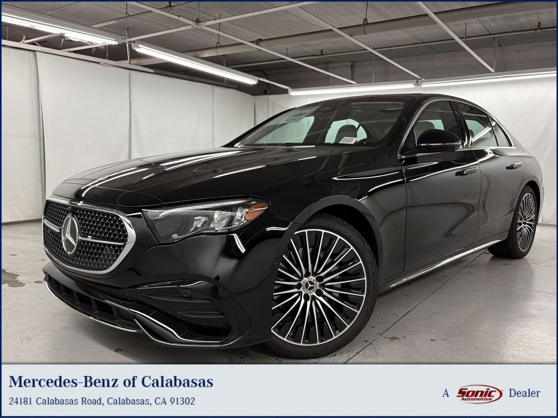 2027 Mercedes-Benz E-Class Base — photo 1 of 32