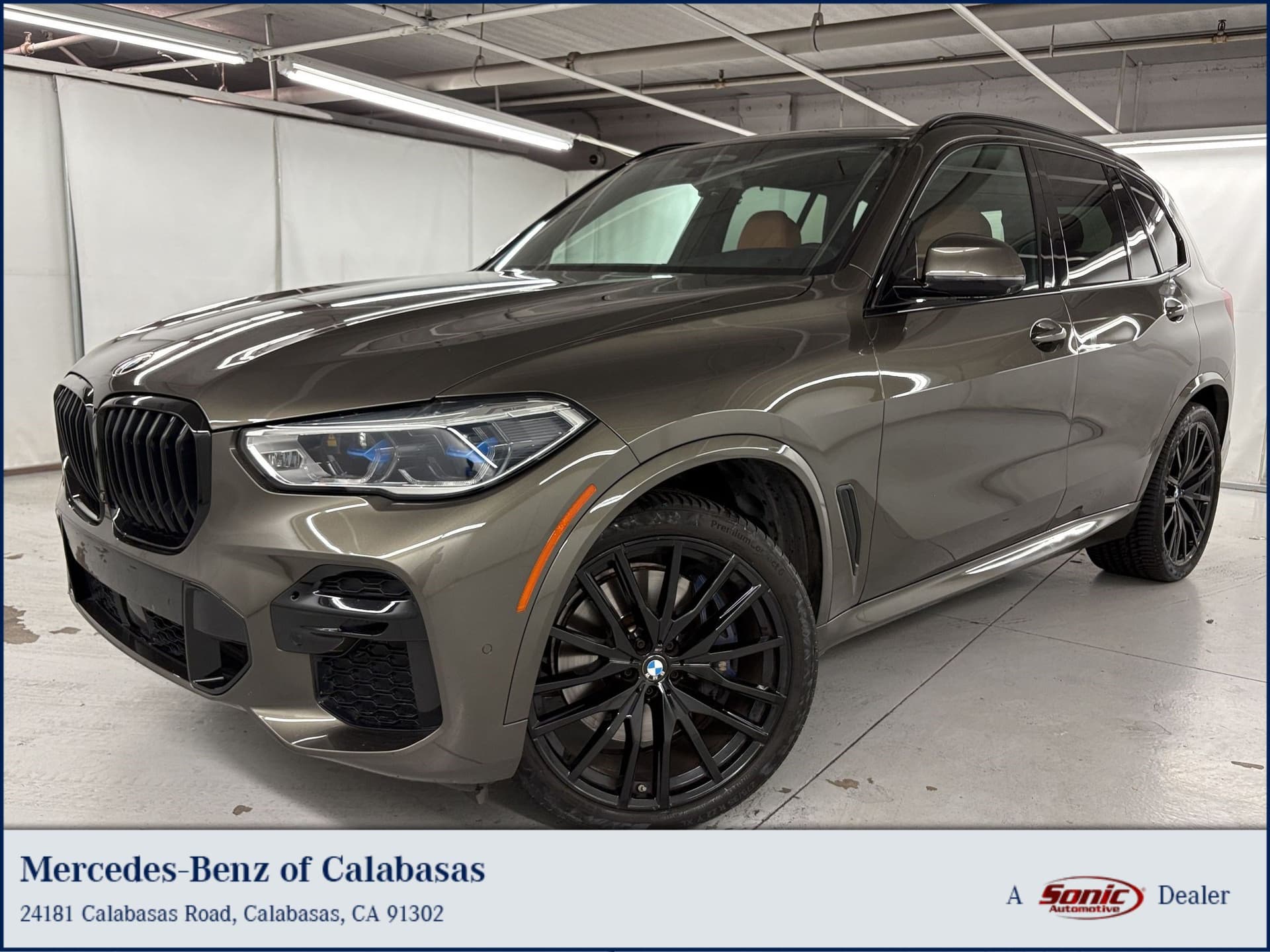 2023 BMW X5 M50i — photo 1 of 33