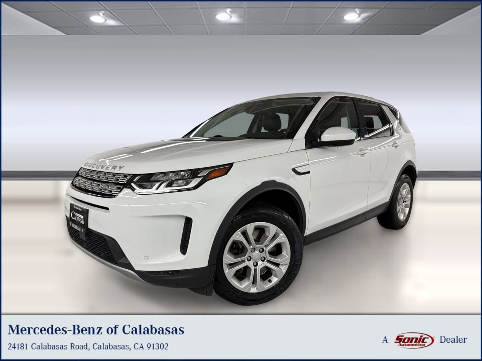 2023 Land Rover Discovery Sport S — photo 1 of 33