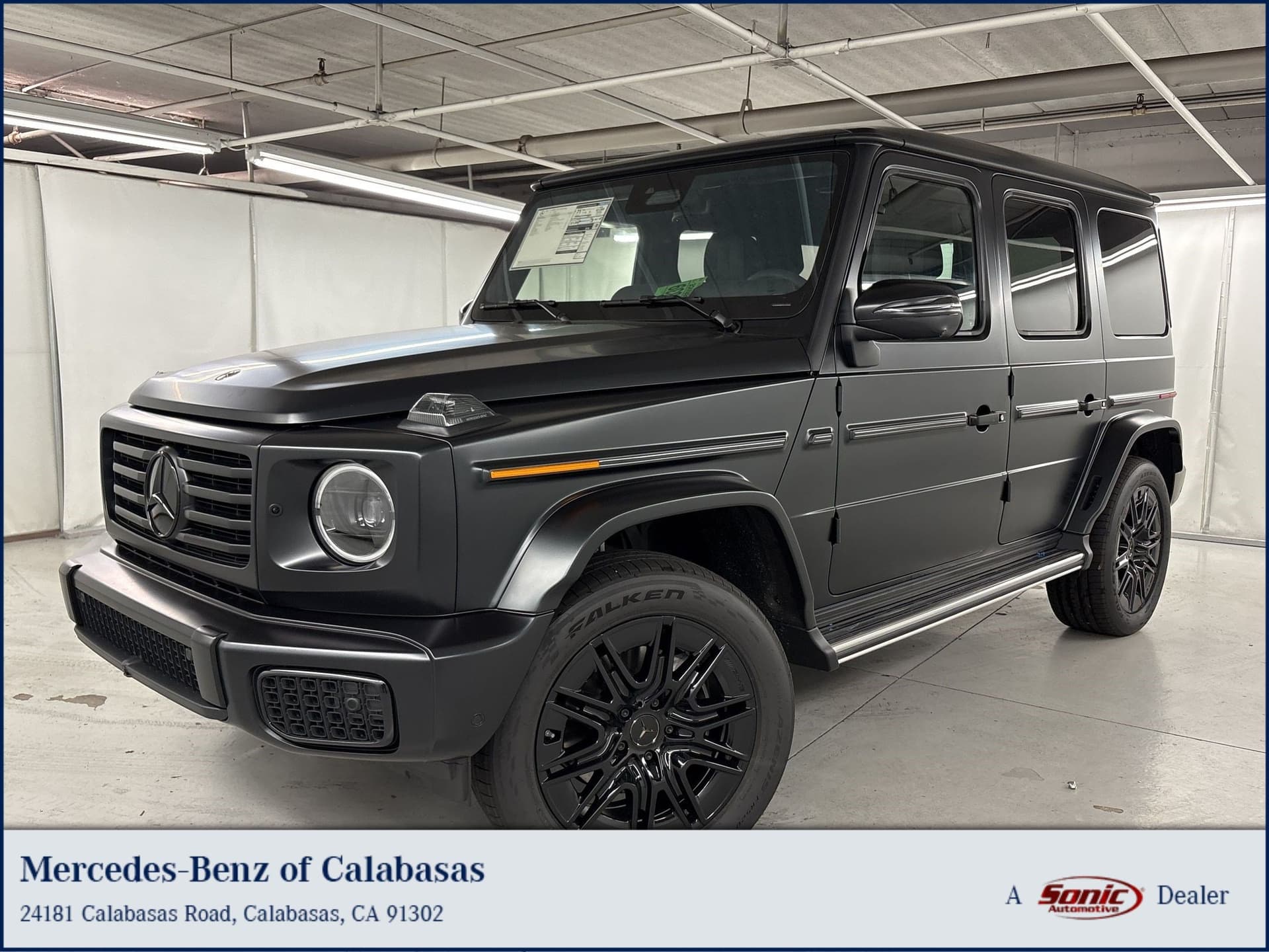 2027 Mercedes-Benz G-Class Base — photo 1 of 32