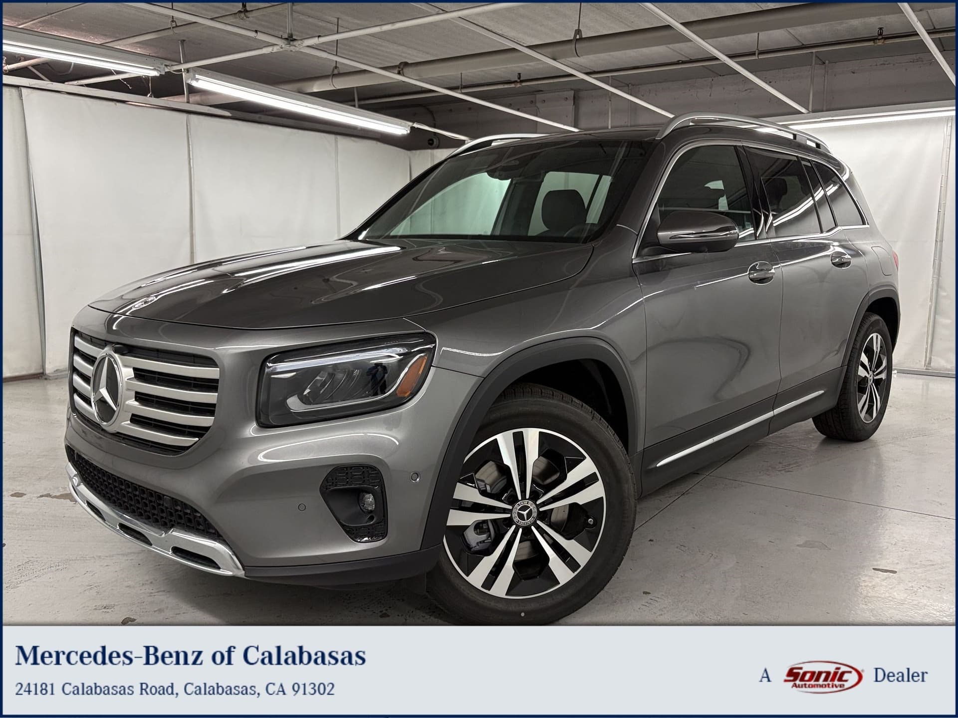2026 Mercedes-Benz GLB Base — photo 1 of 32