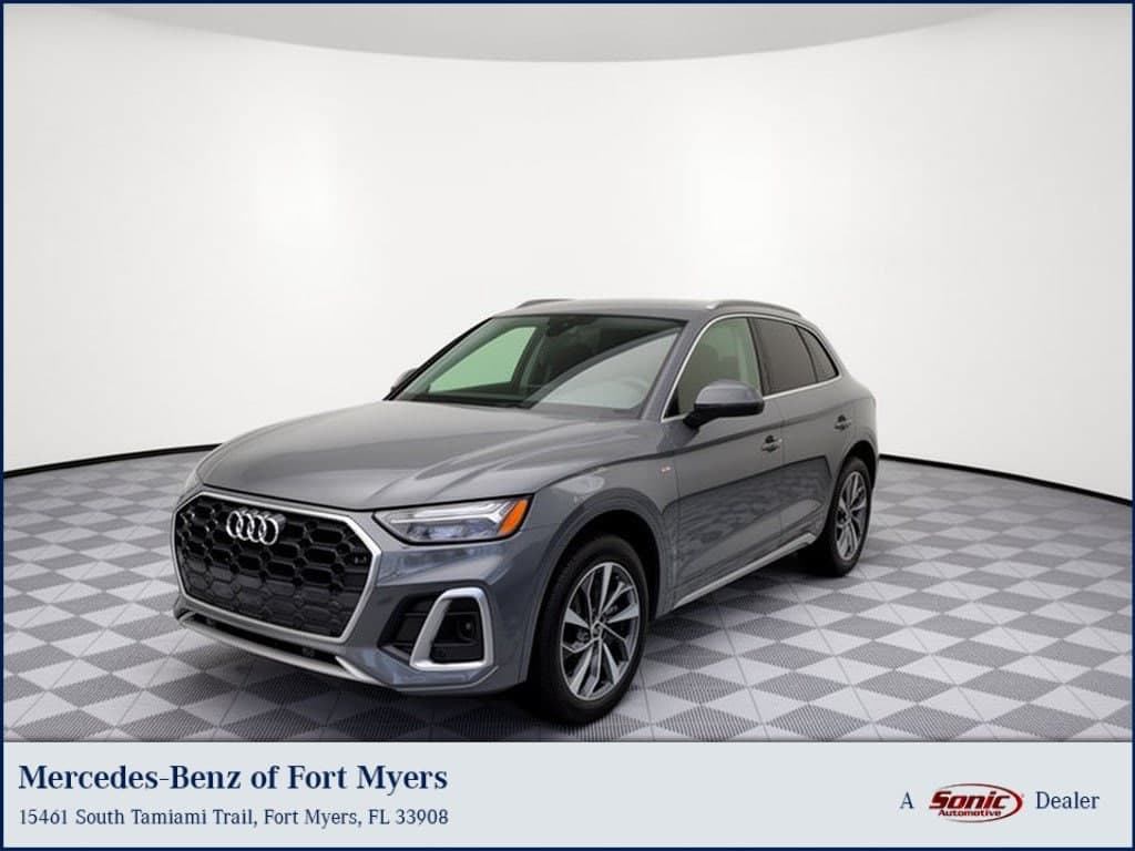 2023 Audi Q5 S line Premium — photo 1 of 31