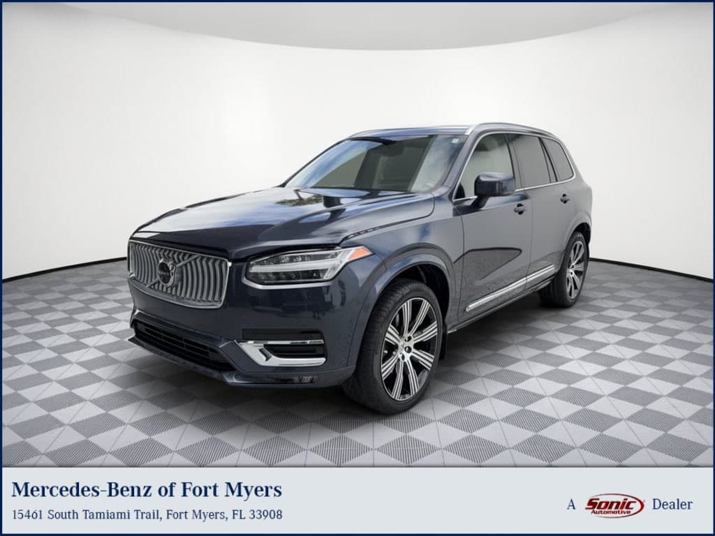 2023 Volvo XC90 Ultimate — photo 1 of 32