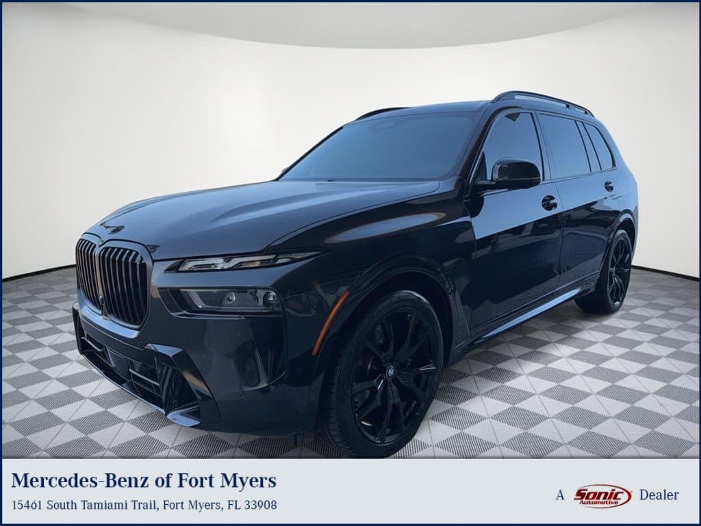 2023 BMW X7 xDrive40i — photo 1 of 32
