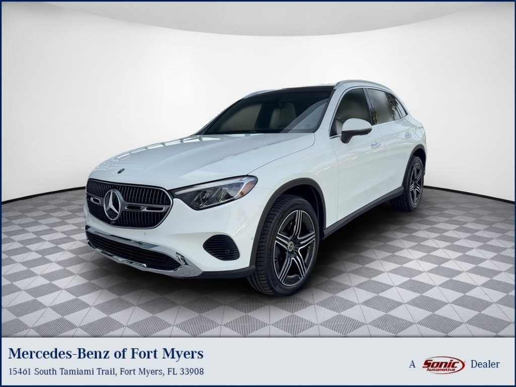 2027 Mercedes-Benz GLC GLC 300 — photo 1 of 31