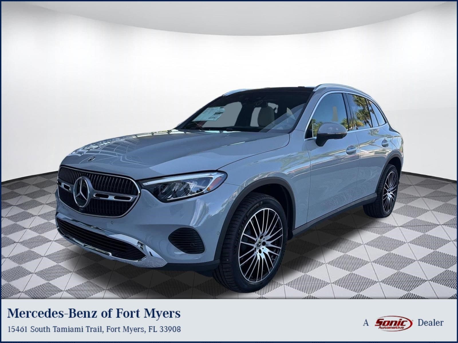 2026 Mercedes-Benz GLC GLC 300 — photo 1 of 34