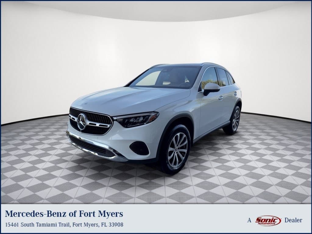 2026 Mercedes-Benz GLC GLC 300 — photo 1 of 34
