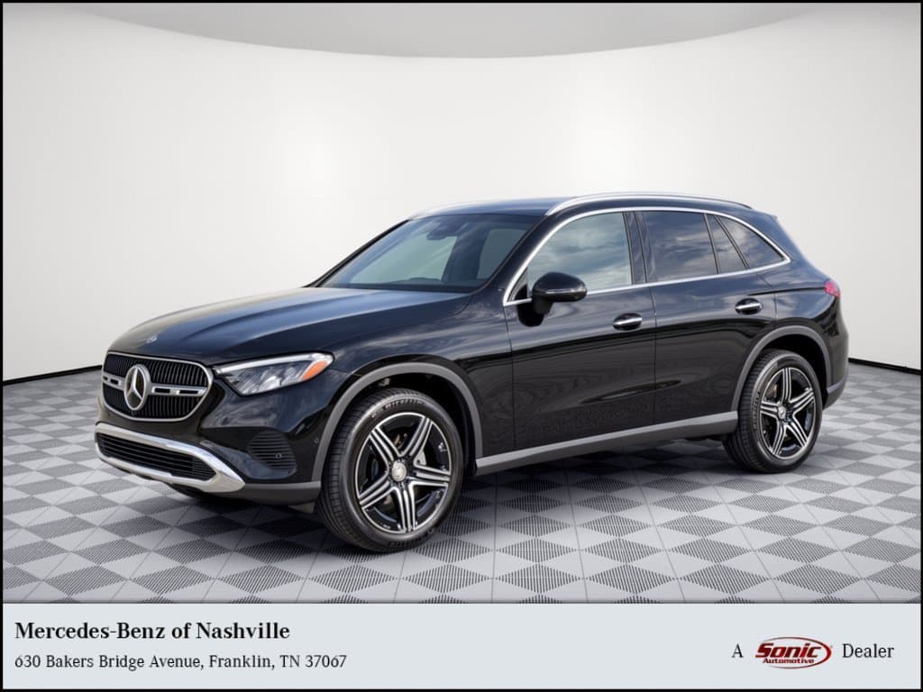 2027 Mercedes-Benz GLC Base — photo 1 of 35