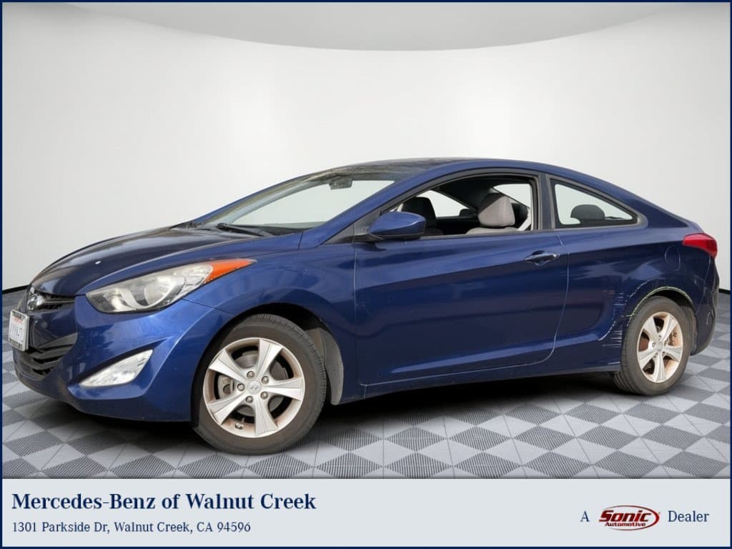 2013 Hyundai Elantra Coupe GS PZEV — photo 1 of 10