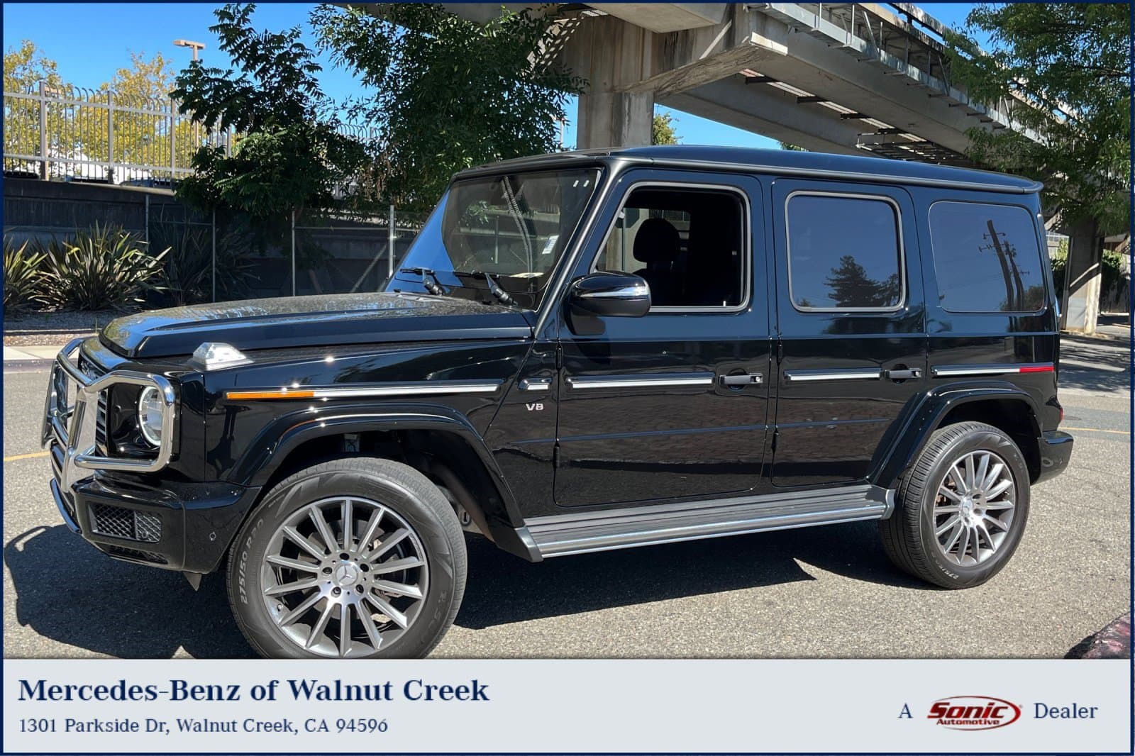 2023 Mercedes-Benz G-Class Base — photo 1 of 25