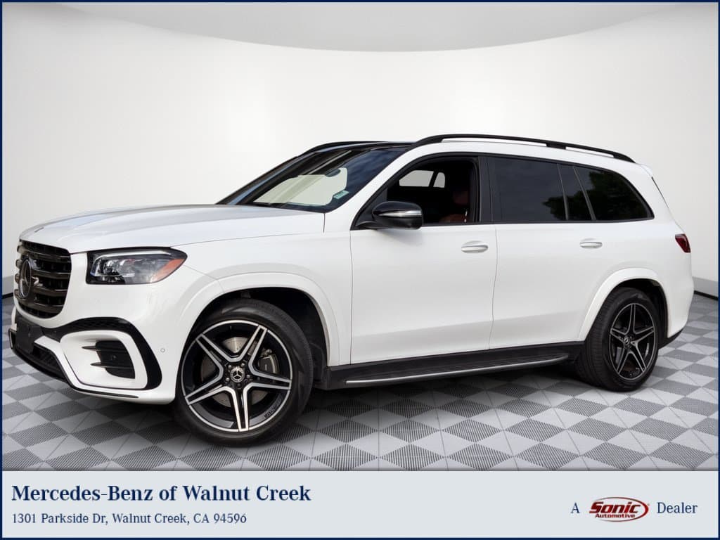 2024 Mercedes-Benz GLS Base — photo 1 of 10