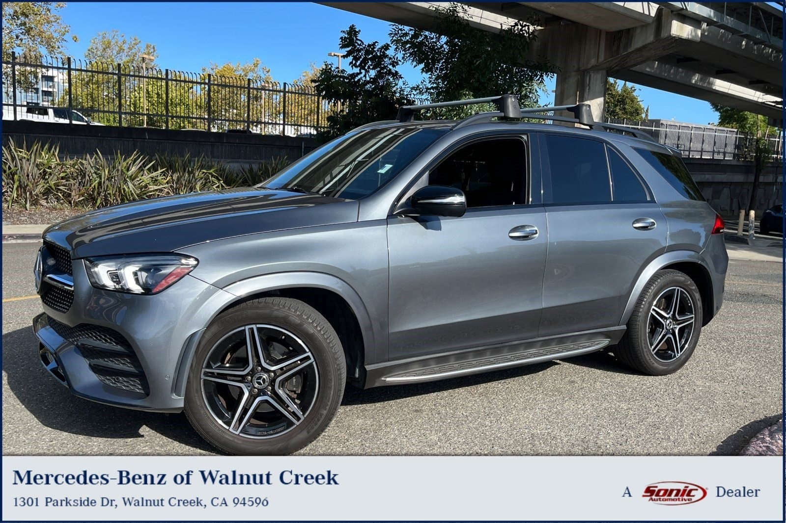 2020 Mercedes-Benz GLE Base — photo 1 of 25
