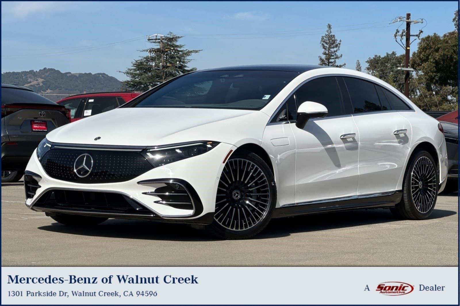 2022 Mercedes-Benz EQS Base — photo 1 of 35