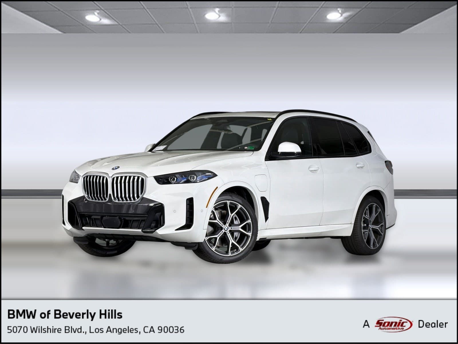 2026 BMW X5 xDrive50e — photo 1 of 44